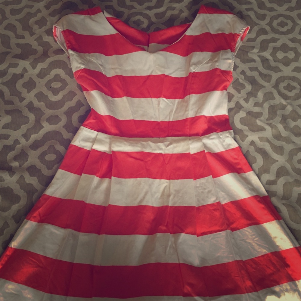A line striped dress